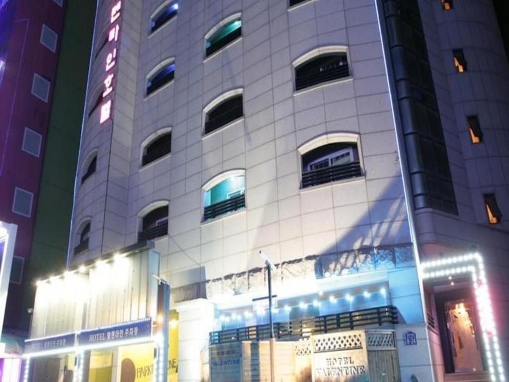 情人酒店 高阳市 外观 照片